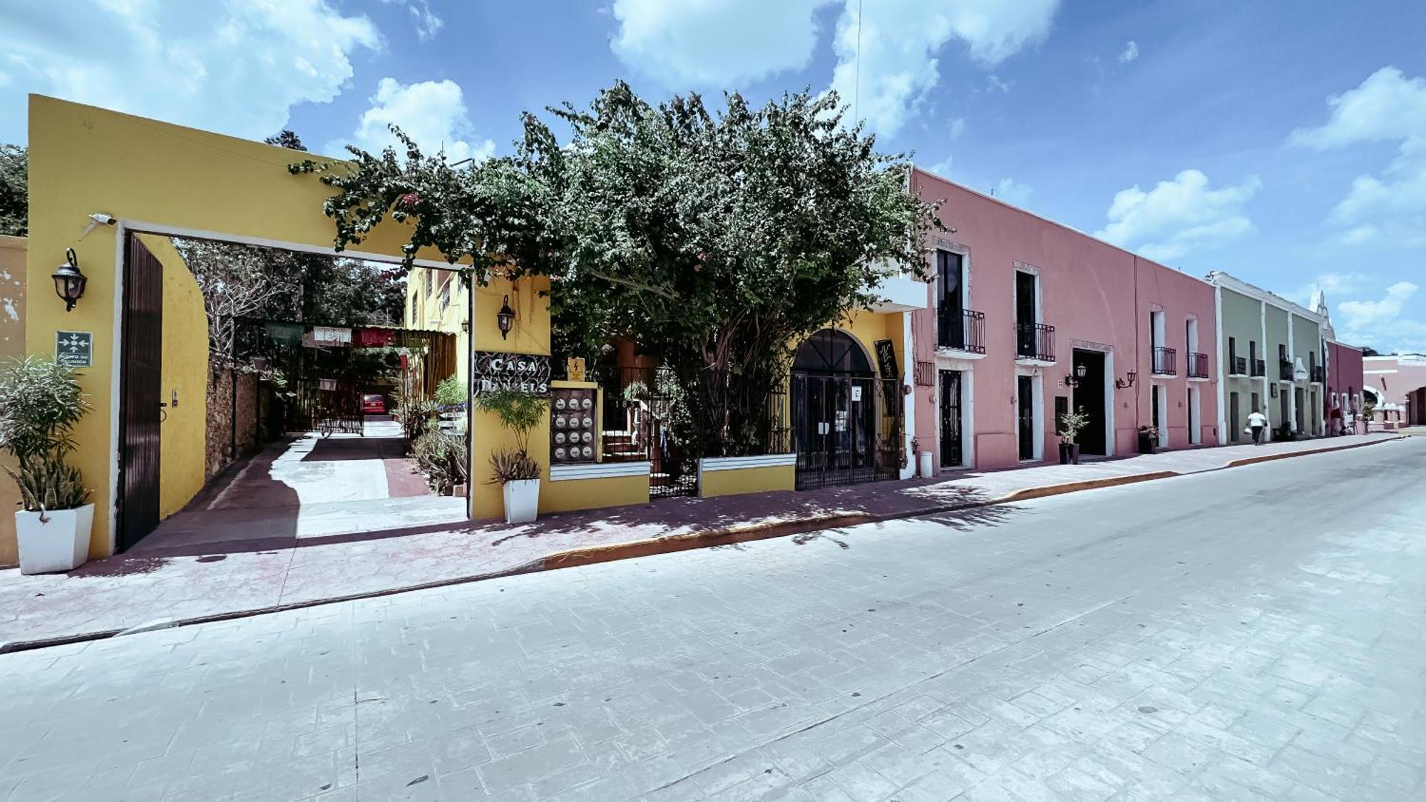 Casa Daniels Guesthouse Valladolid  Exterior photo